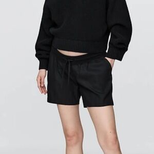 GAP Maternity Linen Underbelly Shorts